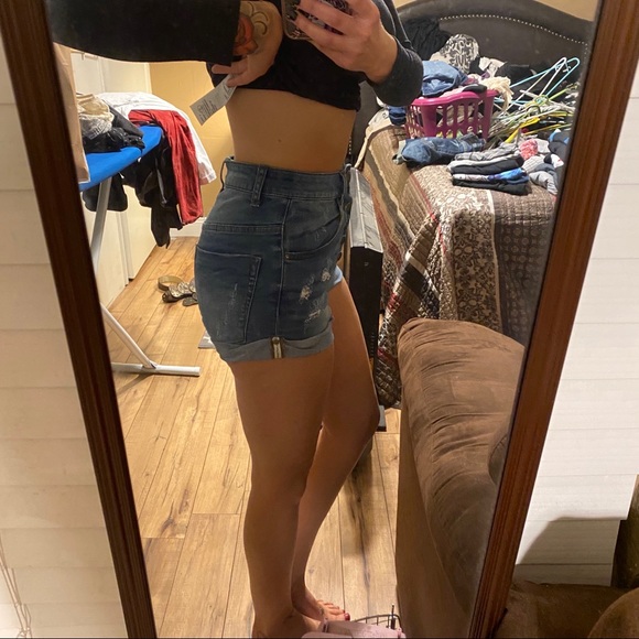 One Teaspoon Hartlets - Picture 2 of 9